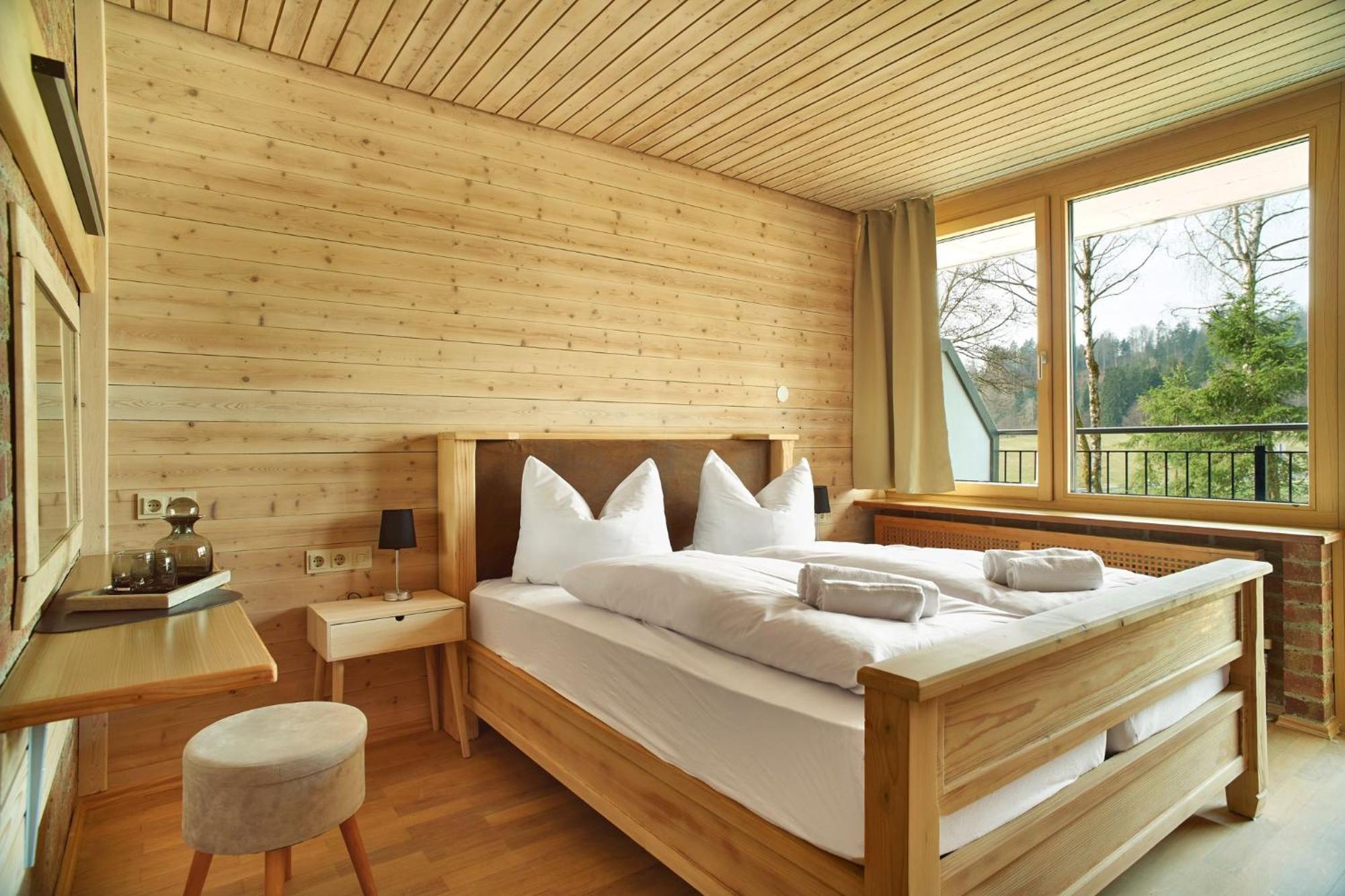 Das Dreiburgensee Naturhotel & Spa Thurmansbang ภายนอก รูปภาพ