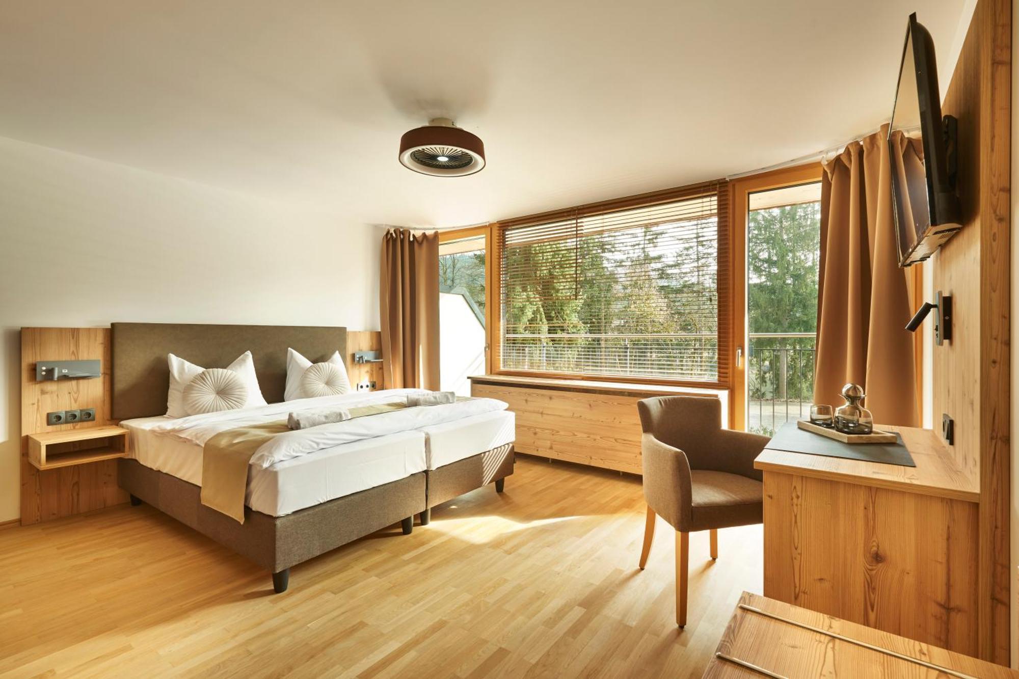 Das Dreiburgensee Naturhotel & Spa Thurmansbang ภายนอก รูปภาพ